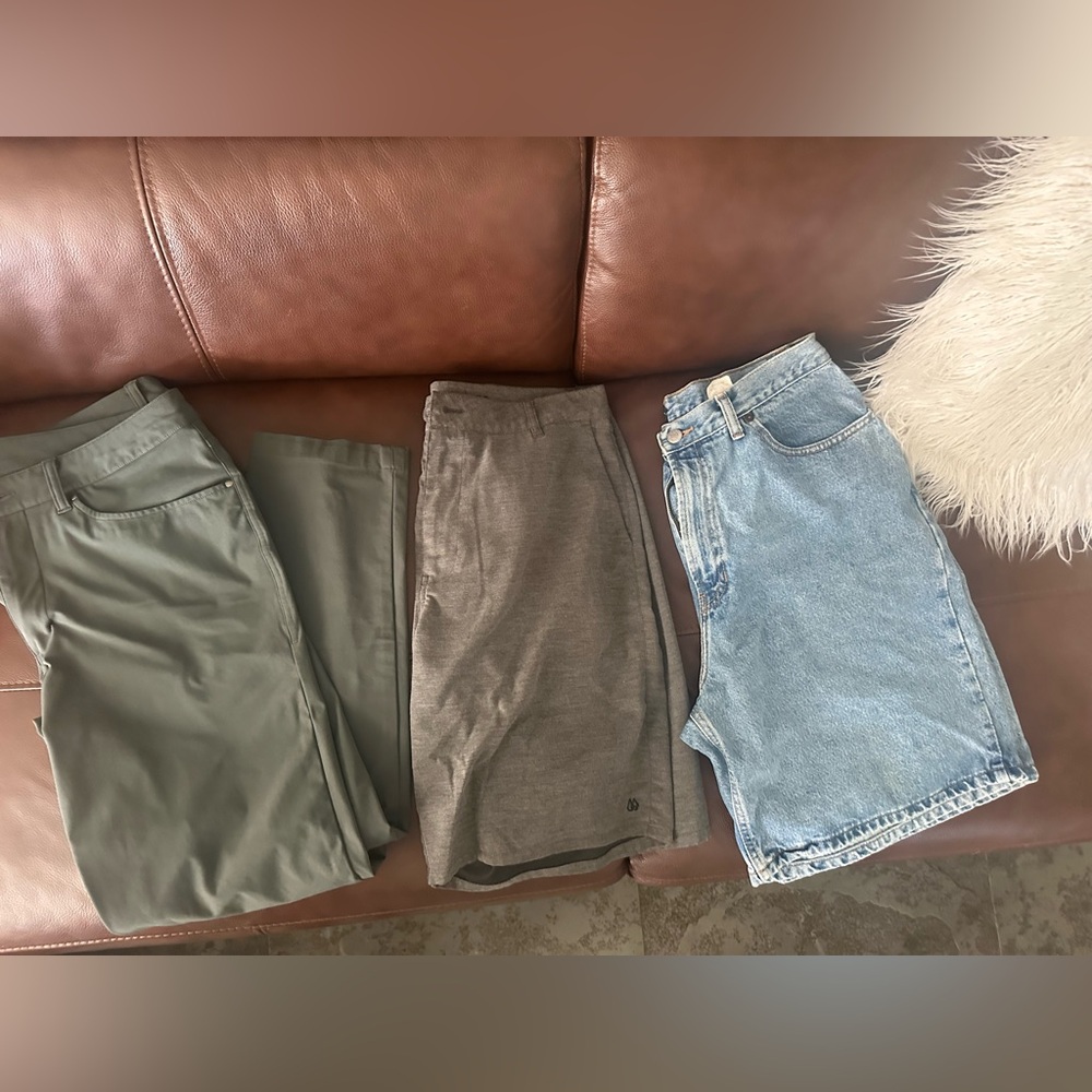 Bundle of men’s pants